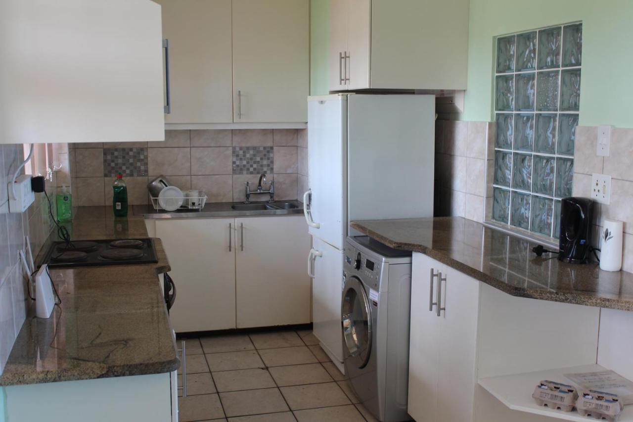 Stella Maris 144 Leilighet Amanzimtoti Eksteriør bilde